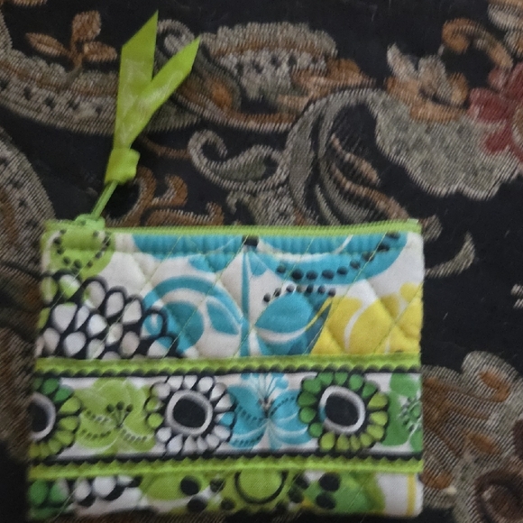 Vera Bradley Green and Black Quilted Fabric - Picture 3 of 4